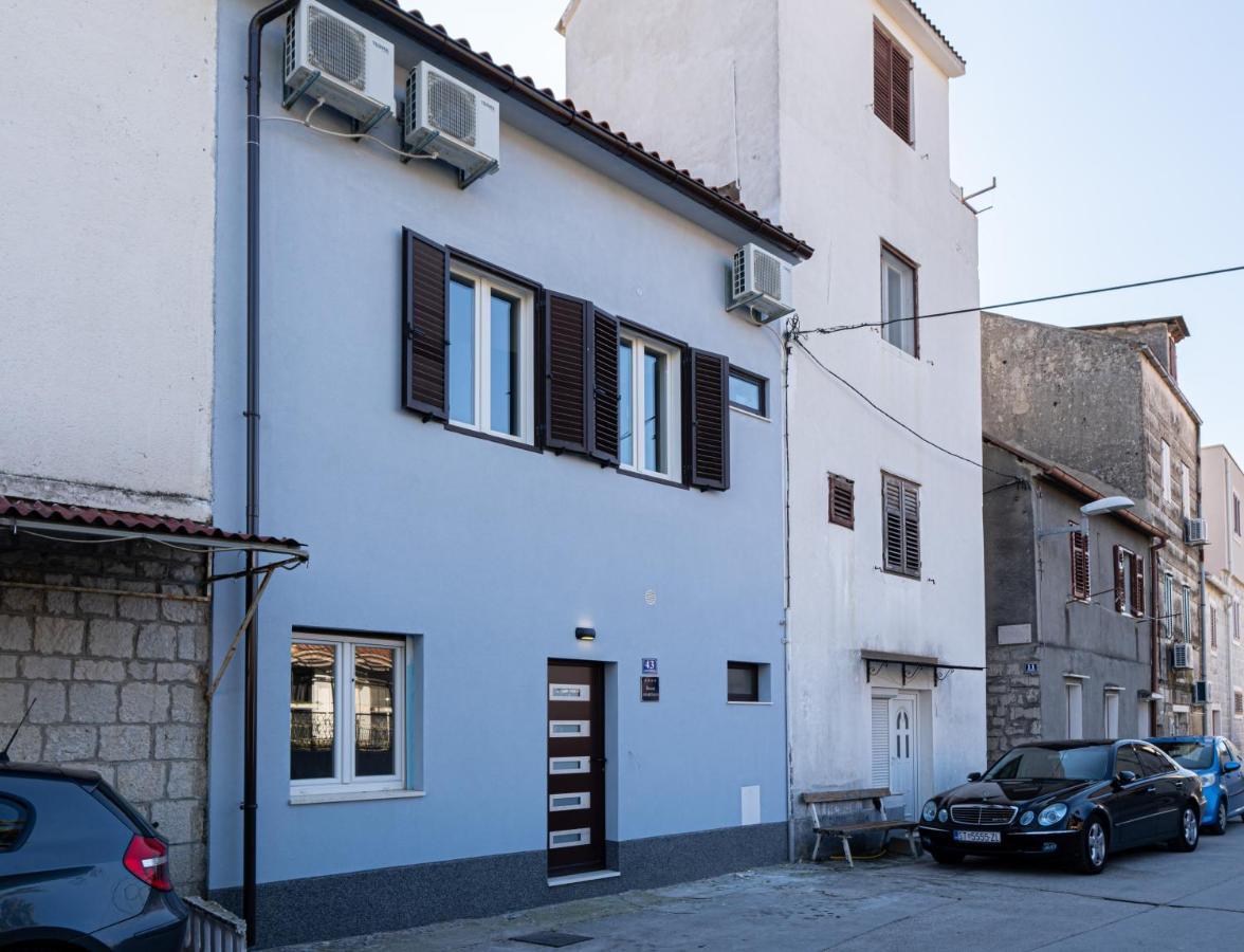 Apartamento Su Casa - At Kastela Oldtown Exterior foto
